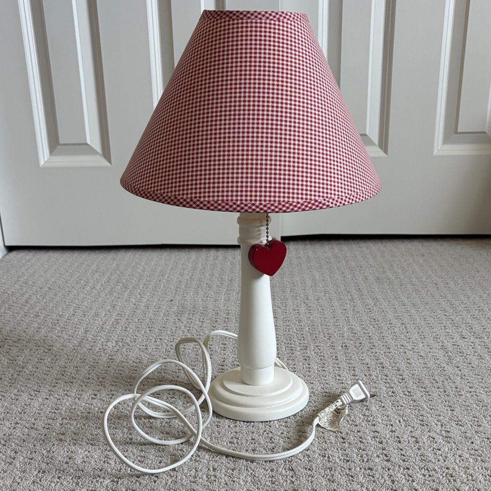 Red Gingham Table Lamp with Heart Accent On/Off Pull